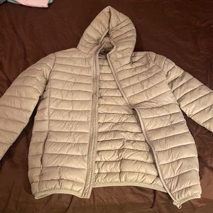 H&M Tan men’s puffer jacket